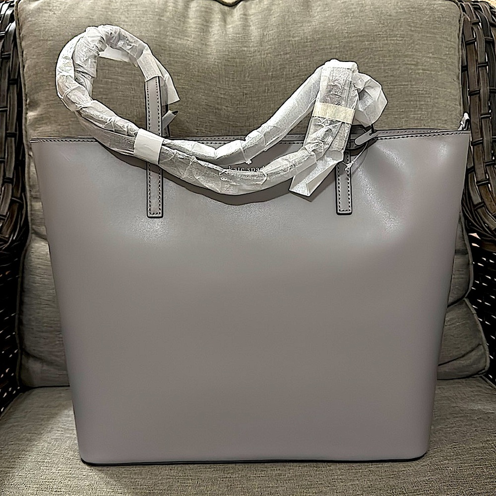 NWT- KATE SPADE ♠️ TOTE XL BAG